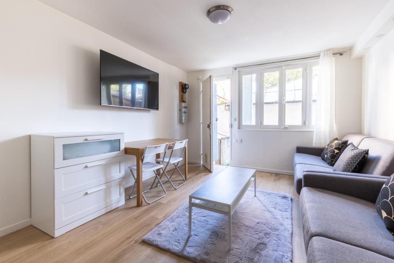 פריז Home Suite Home Orfila Saint Fargeau מראה חיצוני תמונה