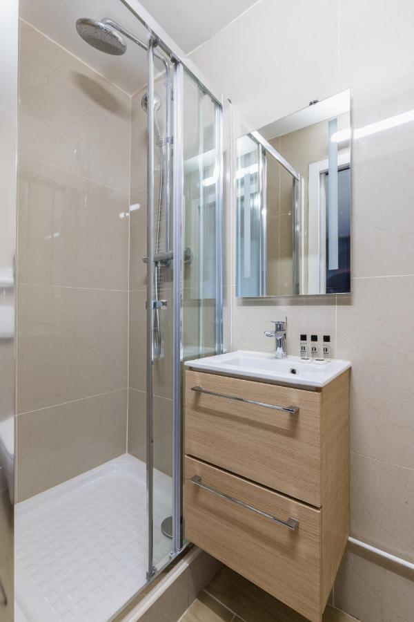 פריז Home Suite Home Orfila Saint Fargeau מראה חיצוני תמונה